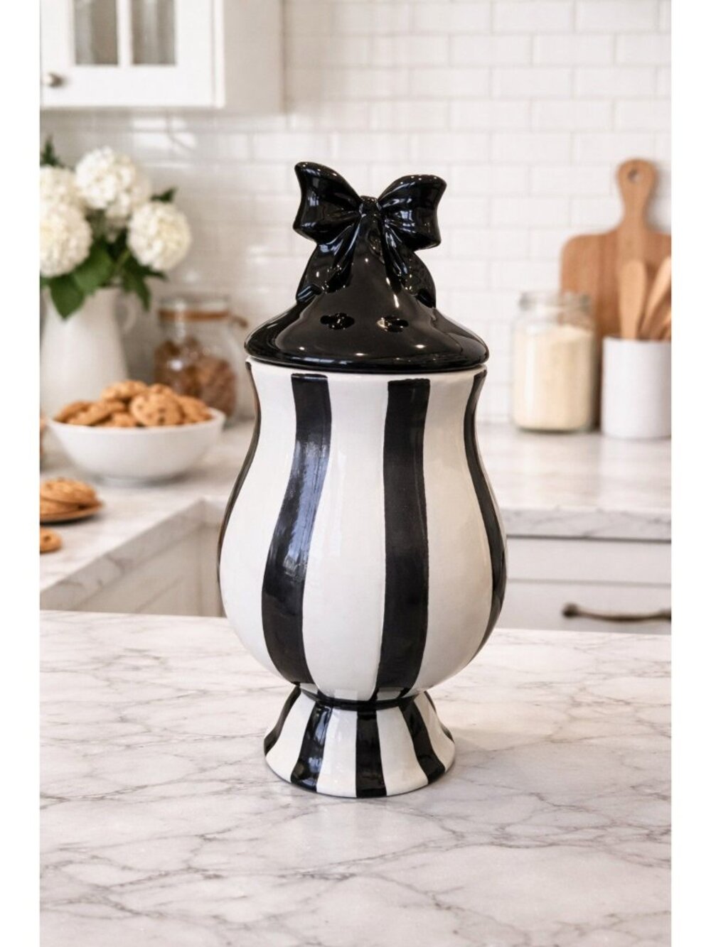 New Black & White Stripped W/ Bow Top Kitchen Cookie Jar Kitchen Canister